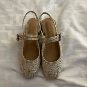 Tahari  7.5 Fabric Tweed Boucle Mary Janes Round Toe 1" Heel new no tag
